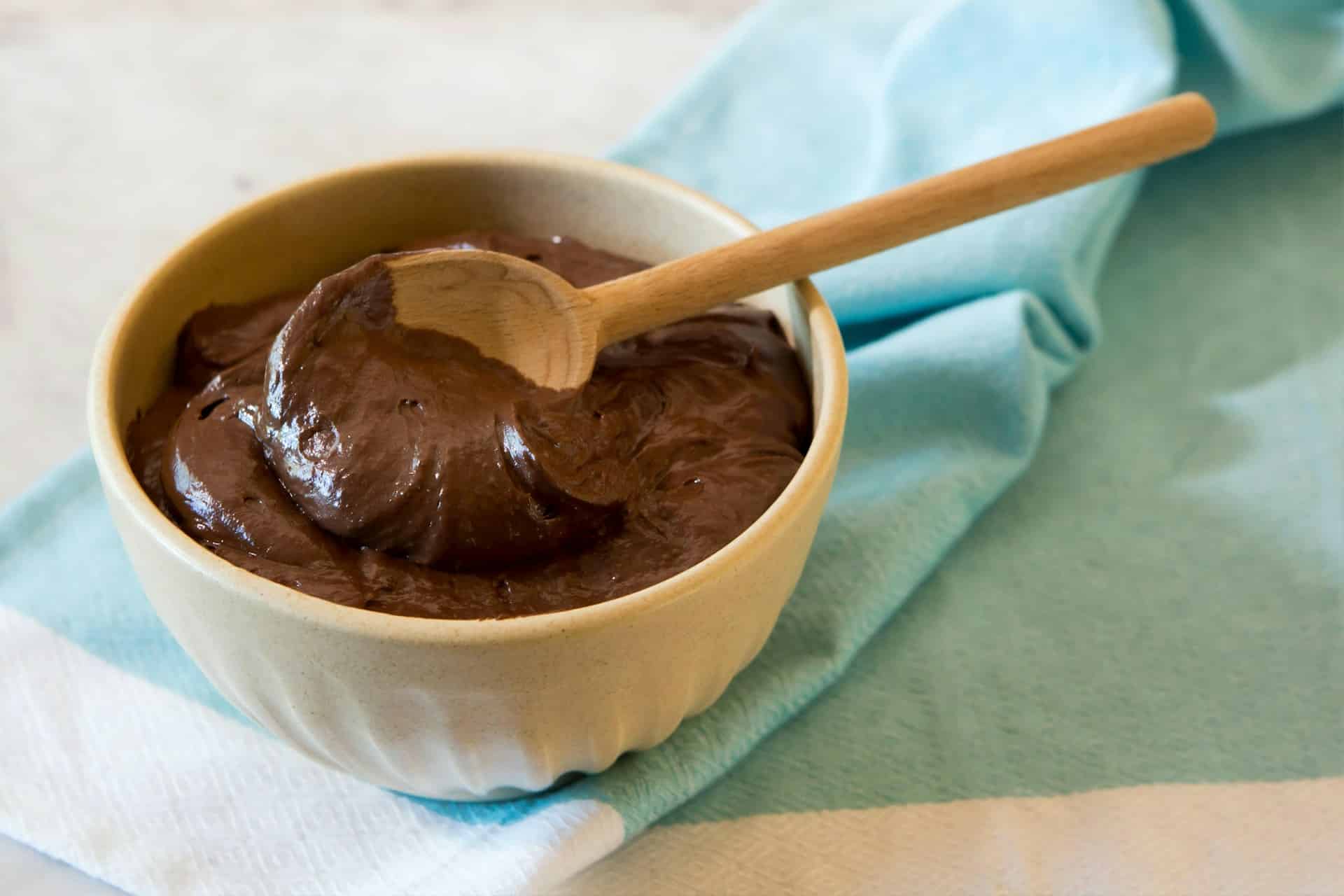 Quel gâteau pour accompagner une mousse au chocolat ?