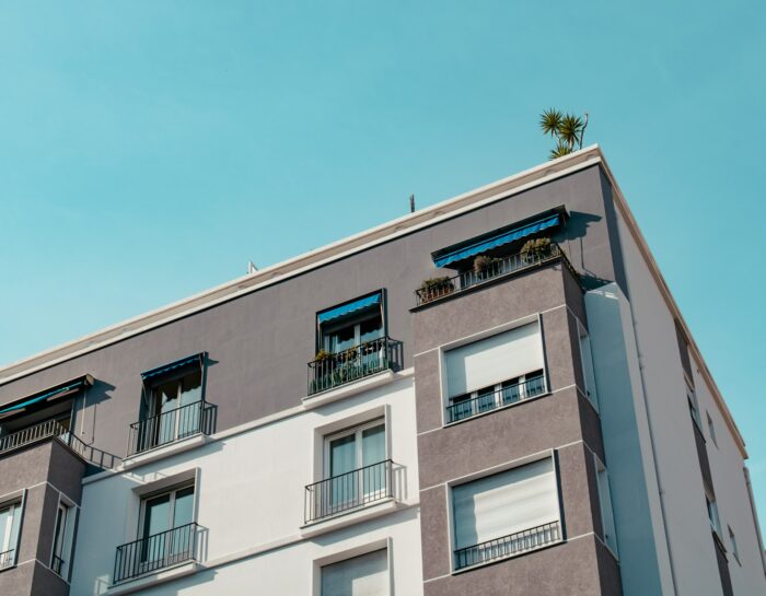 Quelles sont les précautions à prendre avant d’acheter un appartement en copropriété ?